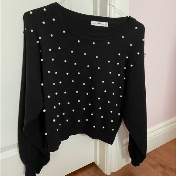 ZARA KNIT SWEATER WITH PEARLS✨ - Picture 2 of 4